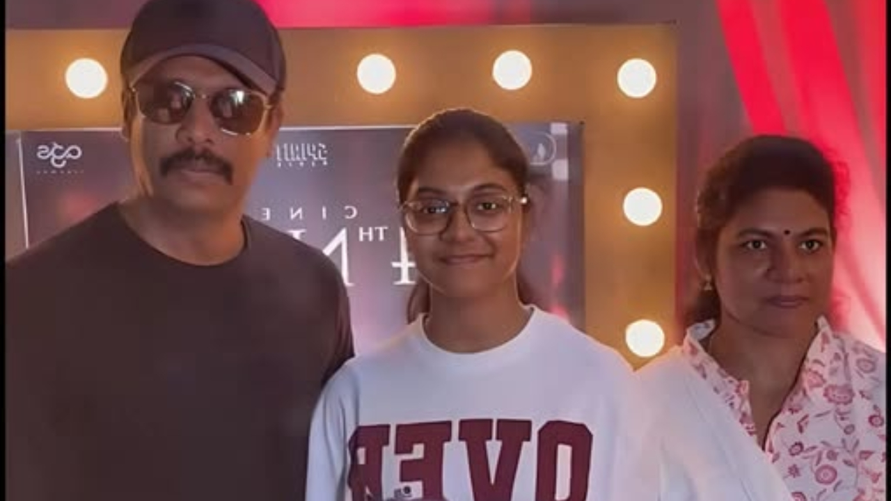  Director Samuthirakani