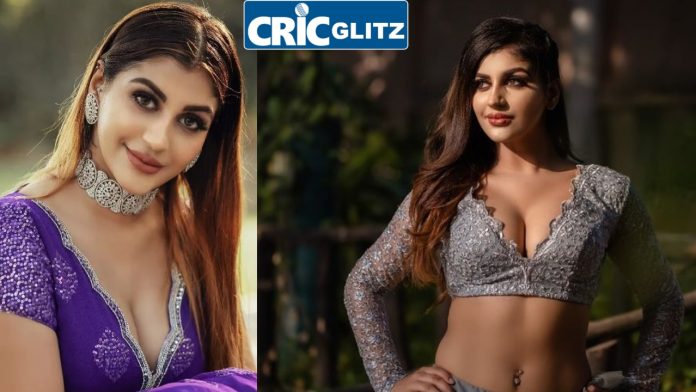 Actress Yashika Aannand